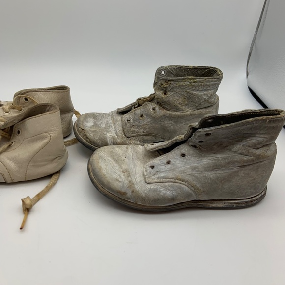 Vintage Baby/Toddler Shoes 2 Pairs From the 1950s - Picture 5 of 16